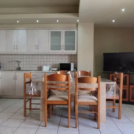 Apartment Steps To Nea Chora Angela ,10min To Town Chania (Crete)