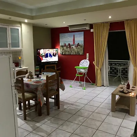 Apartman Steps To Nea Chora Angela ,10min To Town